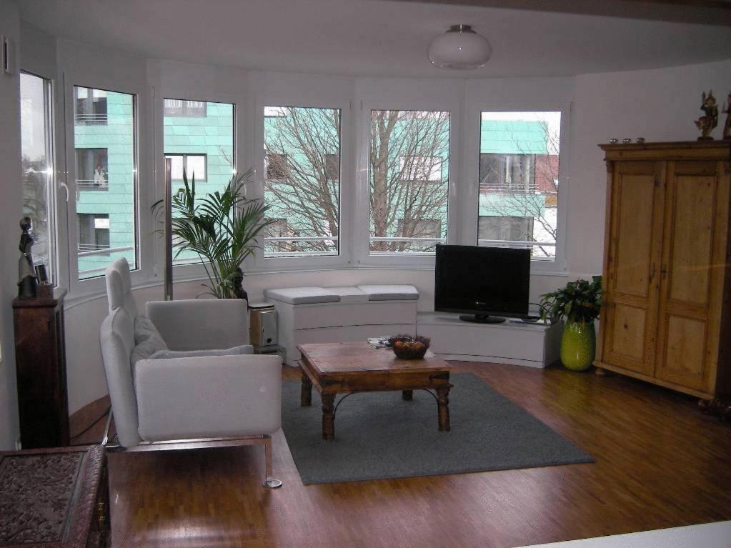 Appartement Am Salamanderpark Корнвестгайм Екстер'єр фото